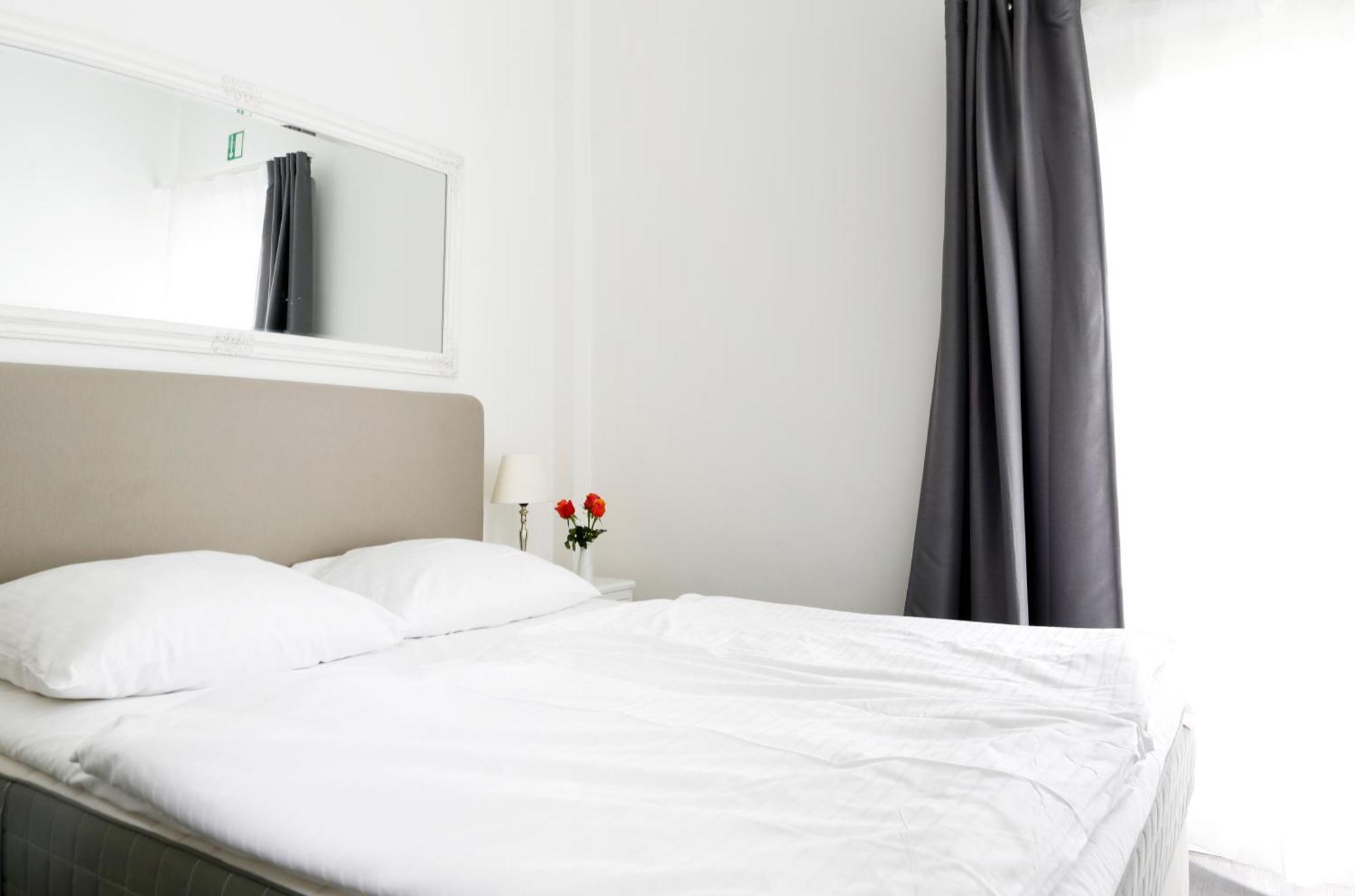 Nieb By Rockchair Apartments L Superhost Status L 3 Bedrooms Boxspringbeds 3 Bathrooms In Center "Kurfuerstendamm" - Cozy Family & Business Flair Welcomes You! Berlin Ngoại thất bức ảnh