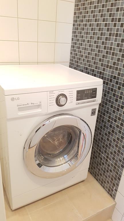 Nieb By Rockchair Apartments L Superhost Status L 3 Bedrooms Boxspringbeds 3 Bathrooms In Center "Kurfuerstendamm" - Cozy Family & Business Flair Welcomes You! Berlin Ngoại thất bức ảnh